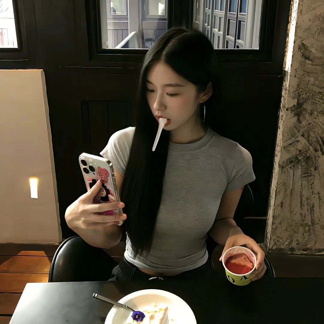 女演员今天依然